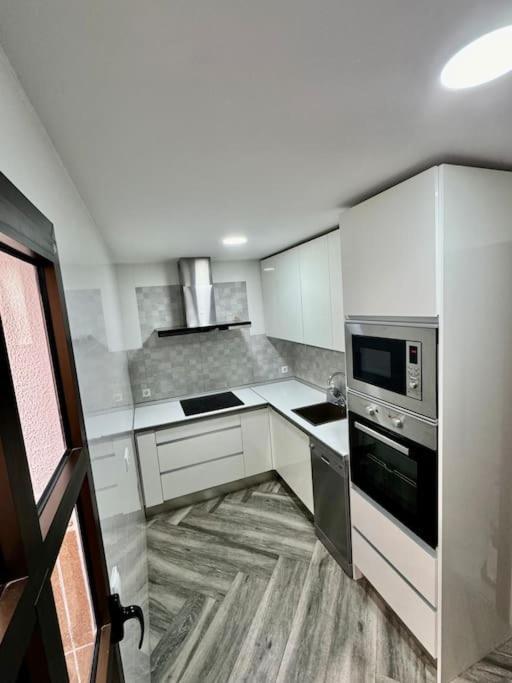 Piso Centrico Y Tranquilo Con Garaje Incluido Apartment ซันลูการ์เดบาร์ราเมดา ภายนอก รูปภาพ